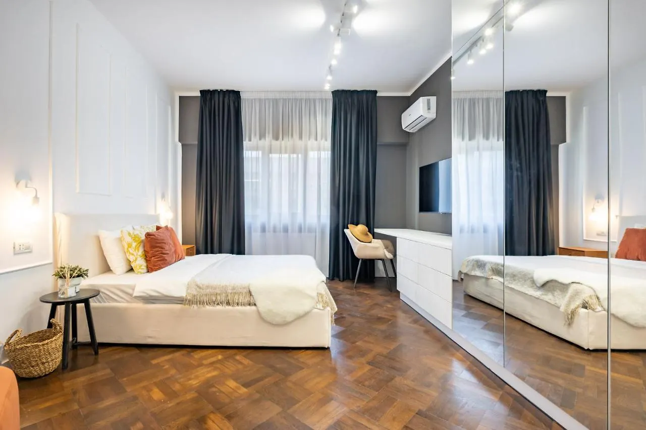 Elegant Two Bedrooms Apartment Bucarest Rumanía